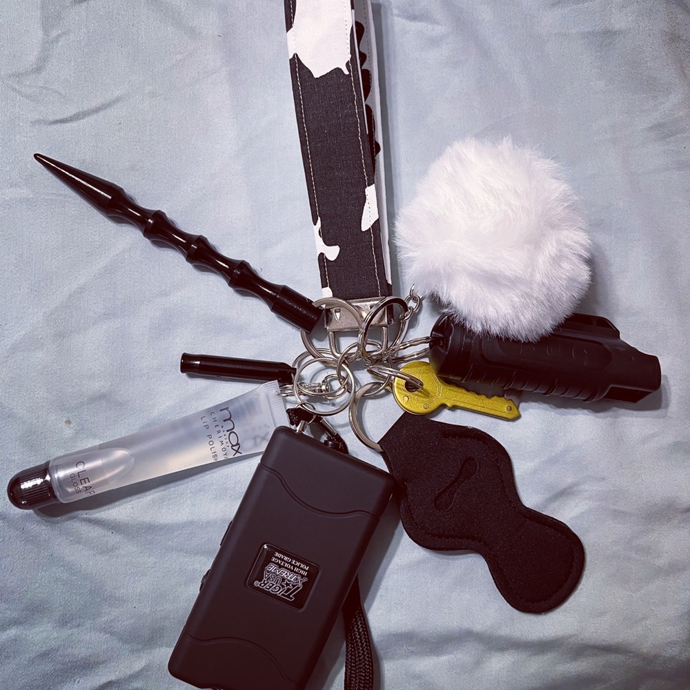 Women’s Self Defense Wristlet - Moo Cow